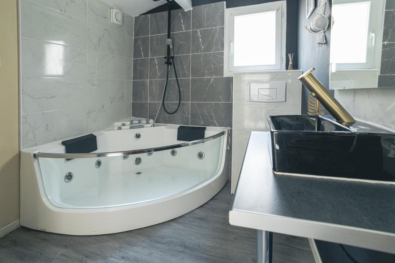 Jacuzzi Terrasse Centre Narbonne Apartment Ngoại thất bức ảnh